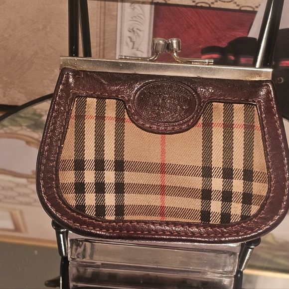 BURBERRY VINTAGE  KISSLOCK COIN POUCH - Picture 12 of 12